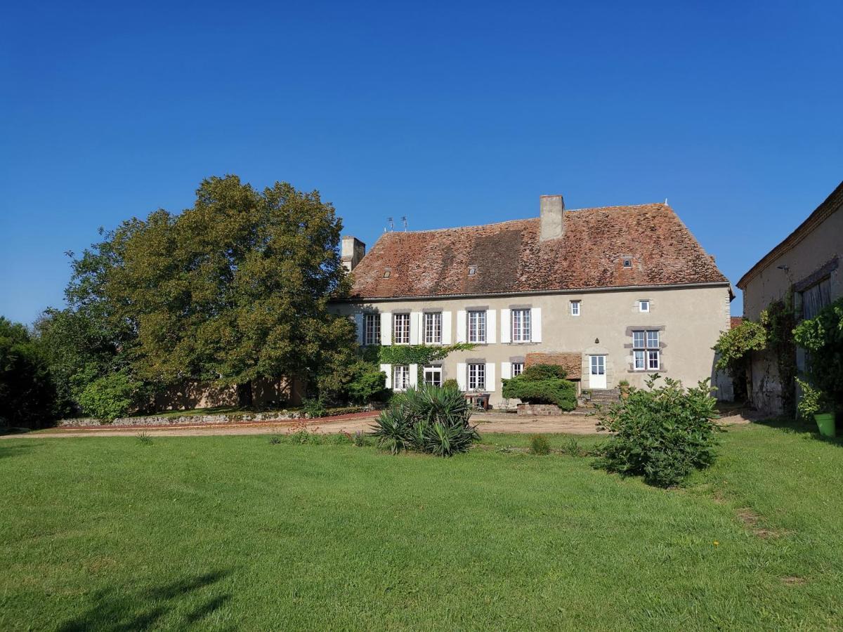 Chambres D'Hotes Domaine Des Formes Effiat Exteriör bild